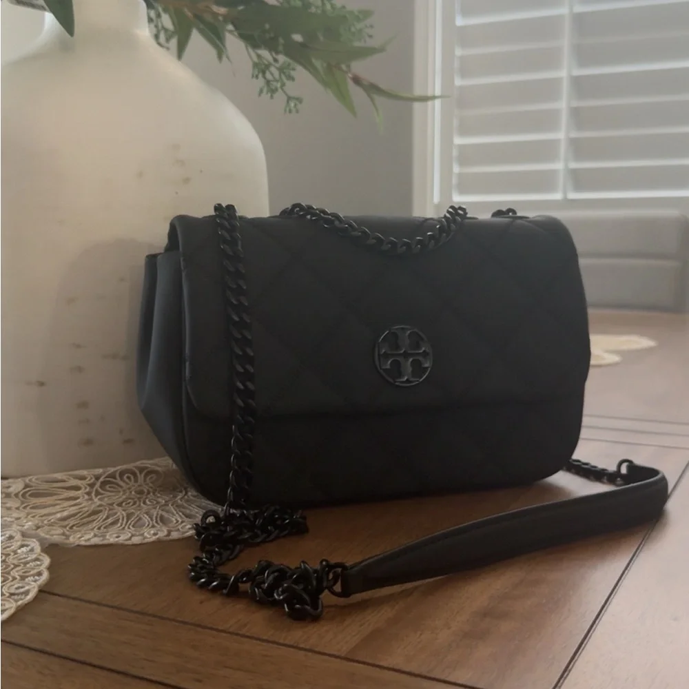Tory Burch nwt tory